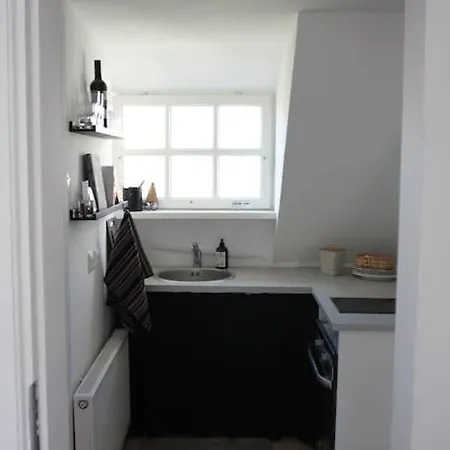 Cozy Penthouse In Town Wall Reval